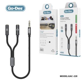 GAC-228 2in1 3.5mm Male to Double 3.5mm Female